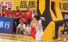 辽宁男篮核心张镇麟在总决赛中正负值-20创全场最低，其延续多年的15连胜纪录在本次比赛中被彻底终结，引发广泛关注与热议。