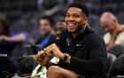 勇士雷霆联手豪掷重金争夺字母哥，热火湖人同步放出重磅筹码，NBA交易市场风云再起引发全球球迷热议
